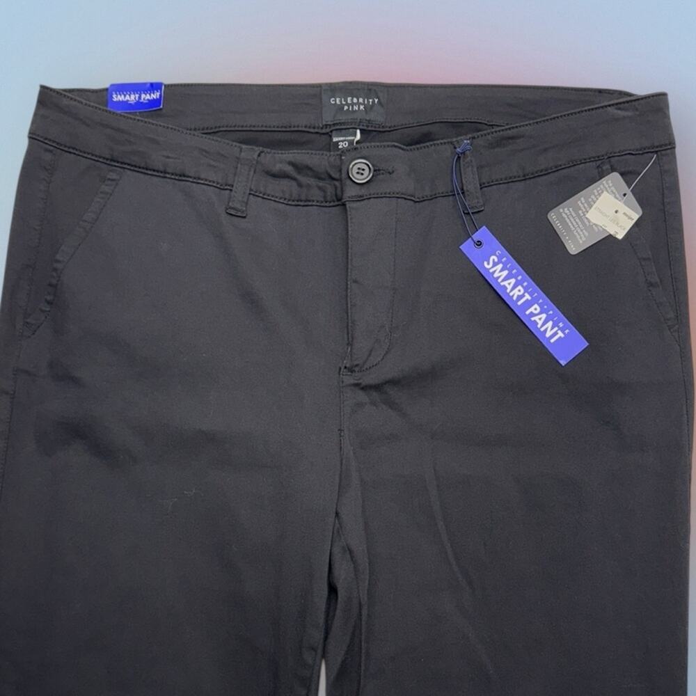 CELEBRITY PINK Women’s 20 Black Straight SMART PANT